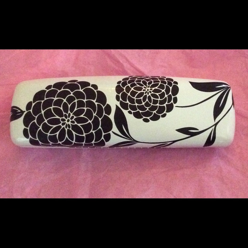 New Laura Ashley Eyeglass Case Silver with Flowers